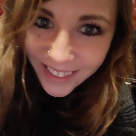 Meet the Posher Other - Meet your Posher, Dezarae